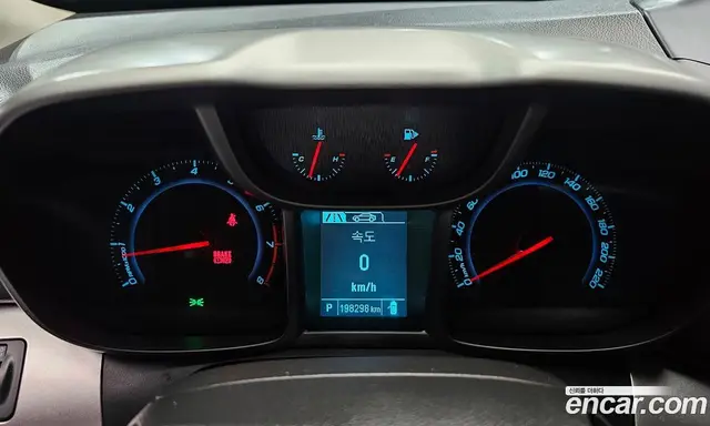 Chevrolet Orlando 2015 2.0 автомат (гидро), миниатюра 8