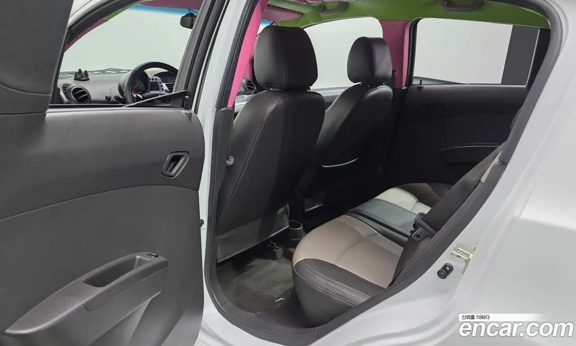 Chevrolet Spark 2012 1.0 автомат (гидро), фото 18