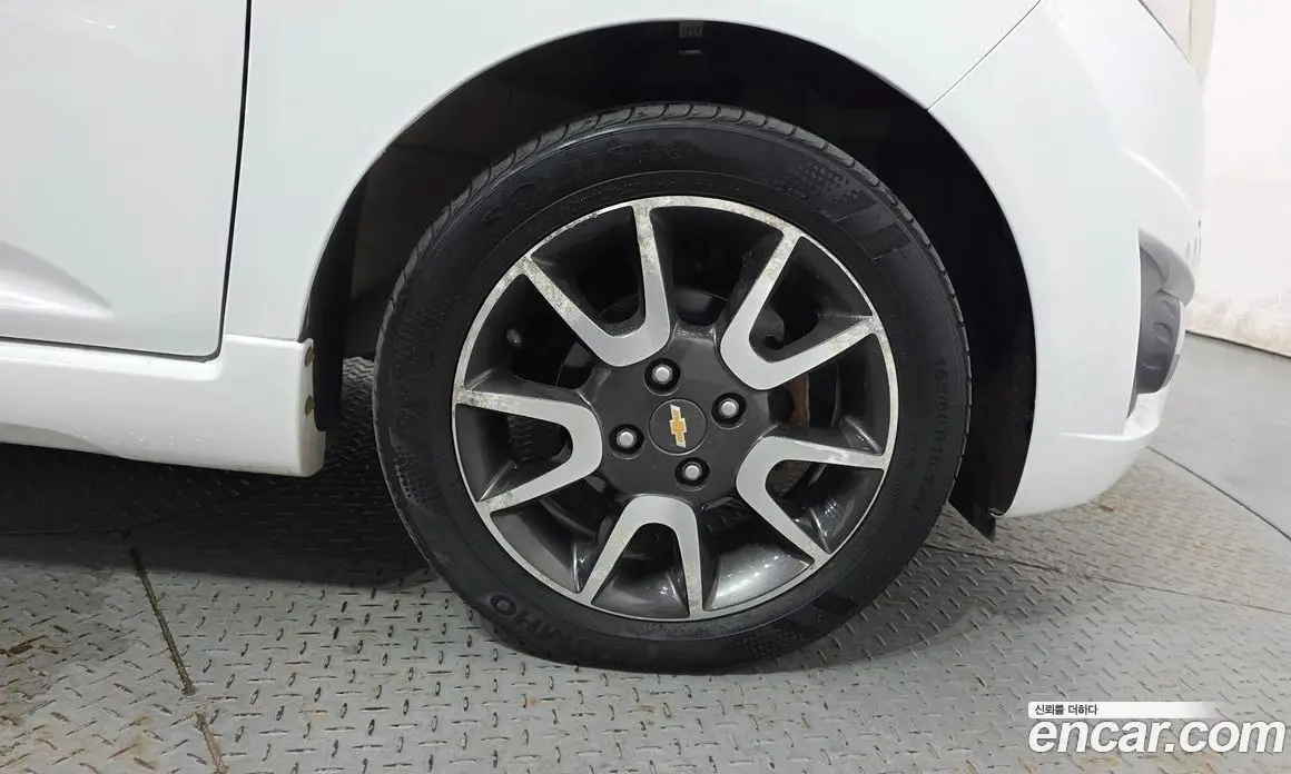 Chevrolet Spark 2012 1.0 автомат (гидро), фото 7