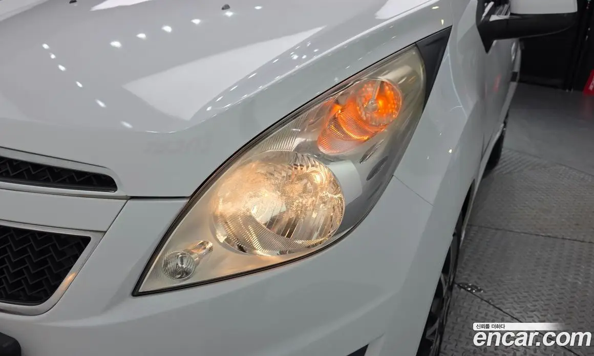 Chevrolet Spark 2012 1.0 автомат (гидро), фото 8