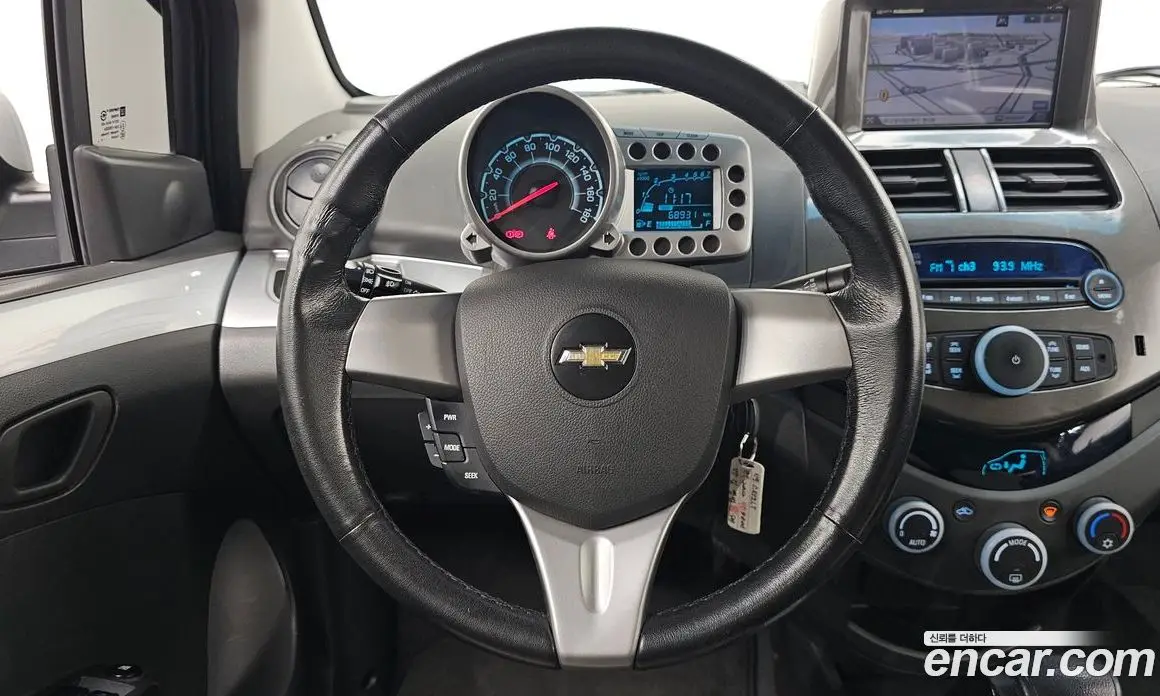 Chevrolet Spark 2012 1.0 автомат (гидро), фото 18