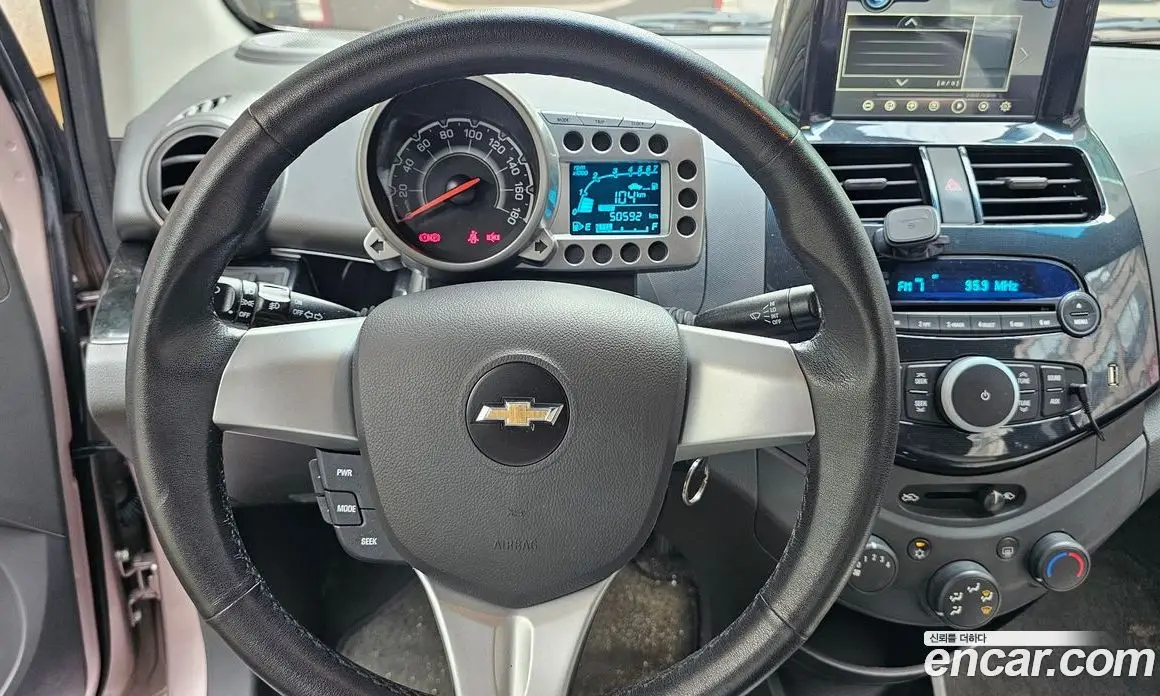 Chevrolet Spark 2012 1.0 автомат (гидро), фото 16