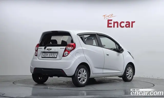 Chevrolet Spark 2014 1.0 автомат (гидро), миниатюра 2