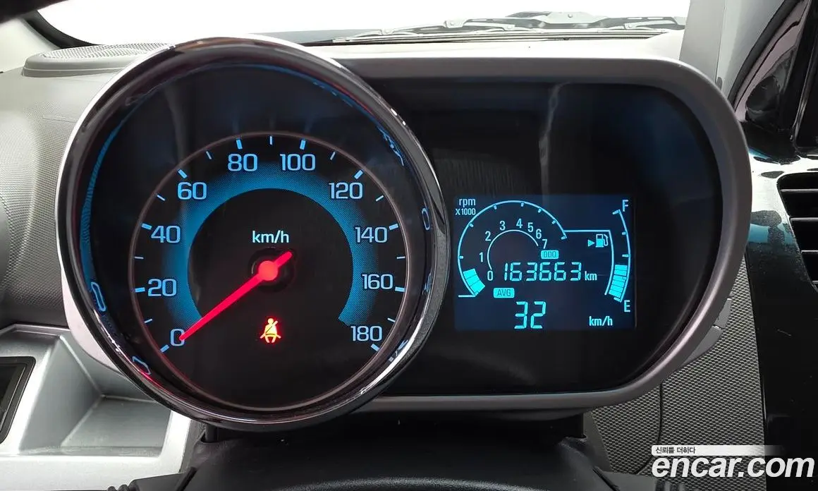 Chevrolet Spark 2014 1.0 автомат (гидро), фото 11
