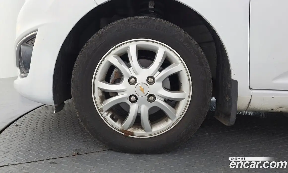 Chevrolet Spark 2014 1.0 автомат (гидро), фото 5