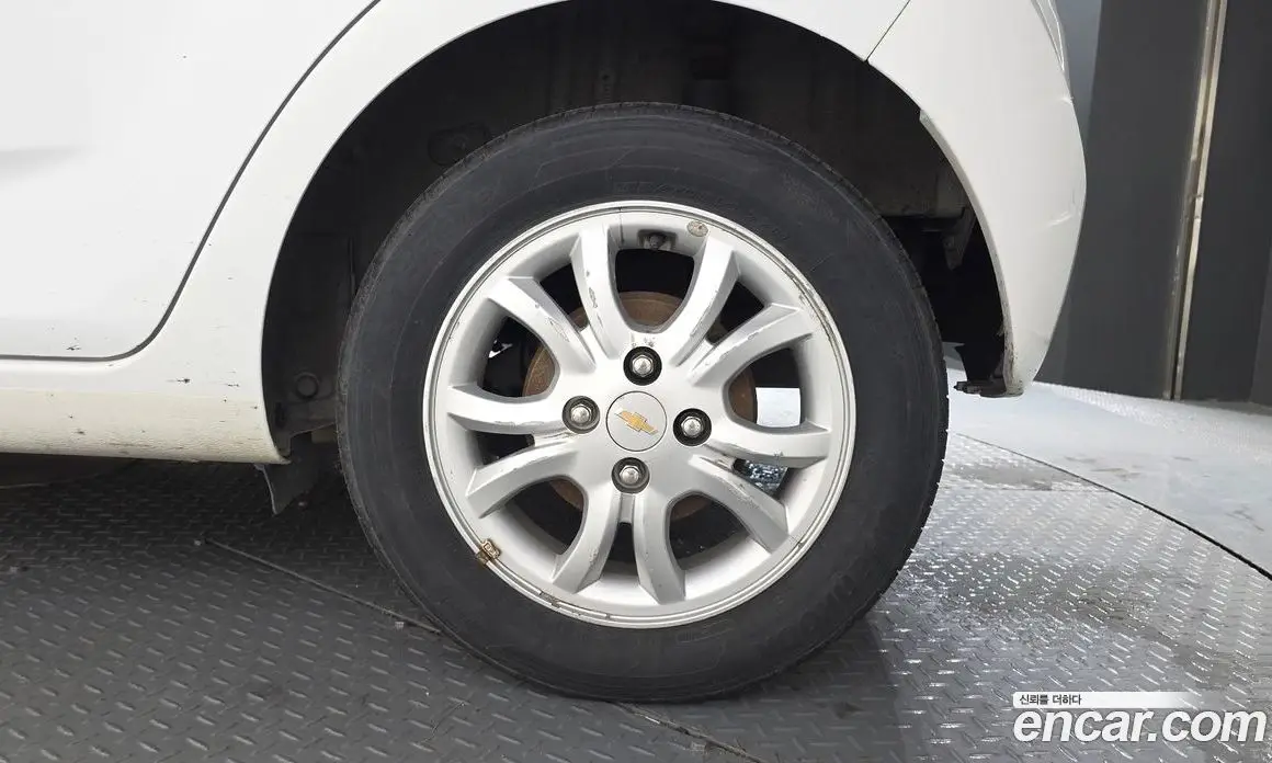 Chevrolet Spark 2014 1.0 автомат (гидро), фото 7
