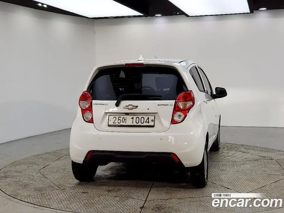 Chevrolet Spark 2014 1.0 автомат (гидро), фото 3