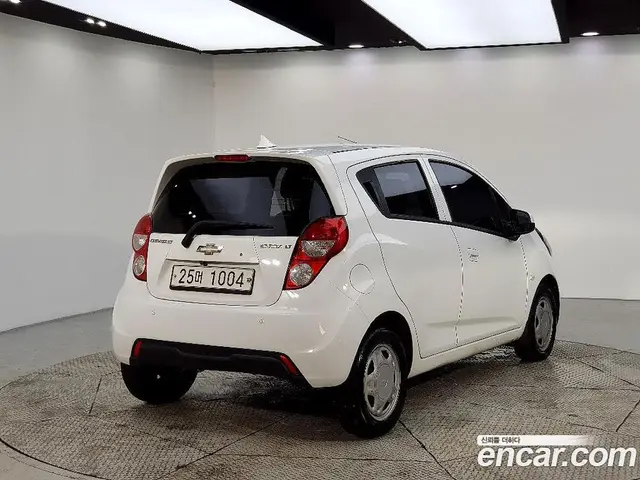 Chevrolet Spark 2014 1.0 автомат (гидро), миниатюра 4