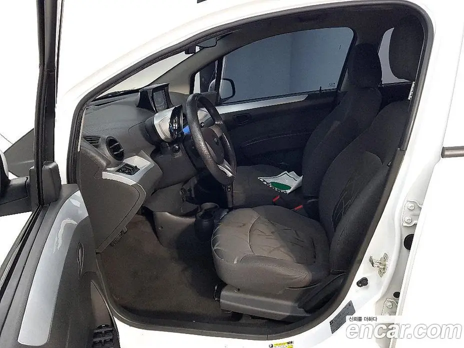 Chevrolet Spark 2014 1.0 автомат (гидро), фото 8