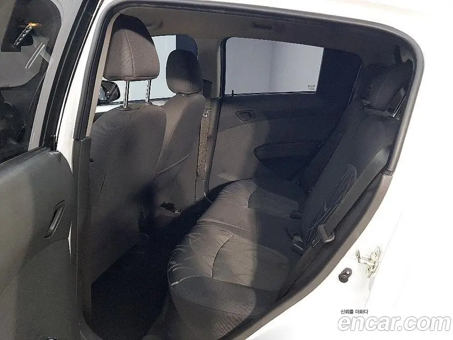 Chevrolet Spark 2014 1.0 автомат (гидро), фото 9