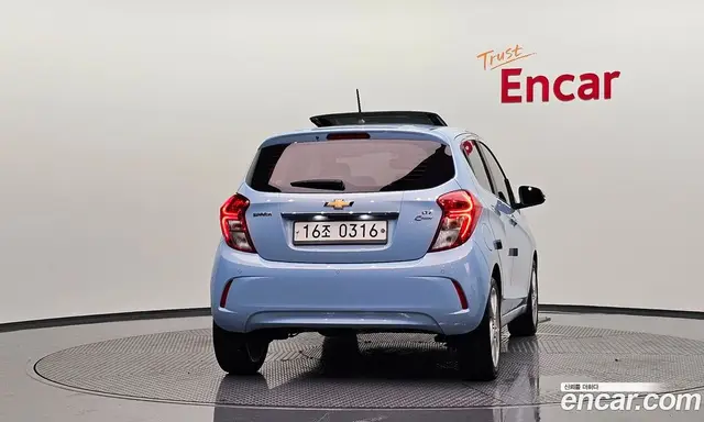Chevrolet Spark 2016 1.0 автомат (гидро), миниатюра 3