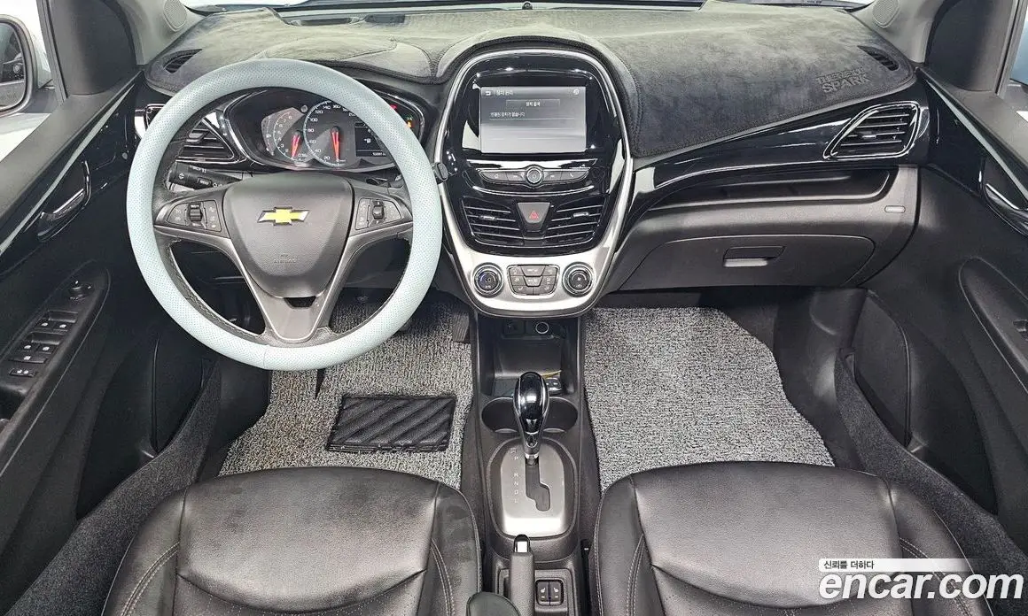 Chevrolet Spark 2016 1.0 автомат (гидро), фото 9