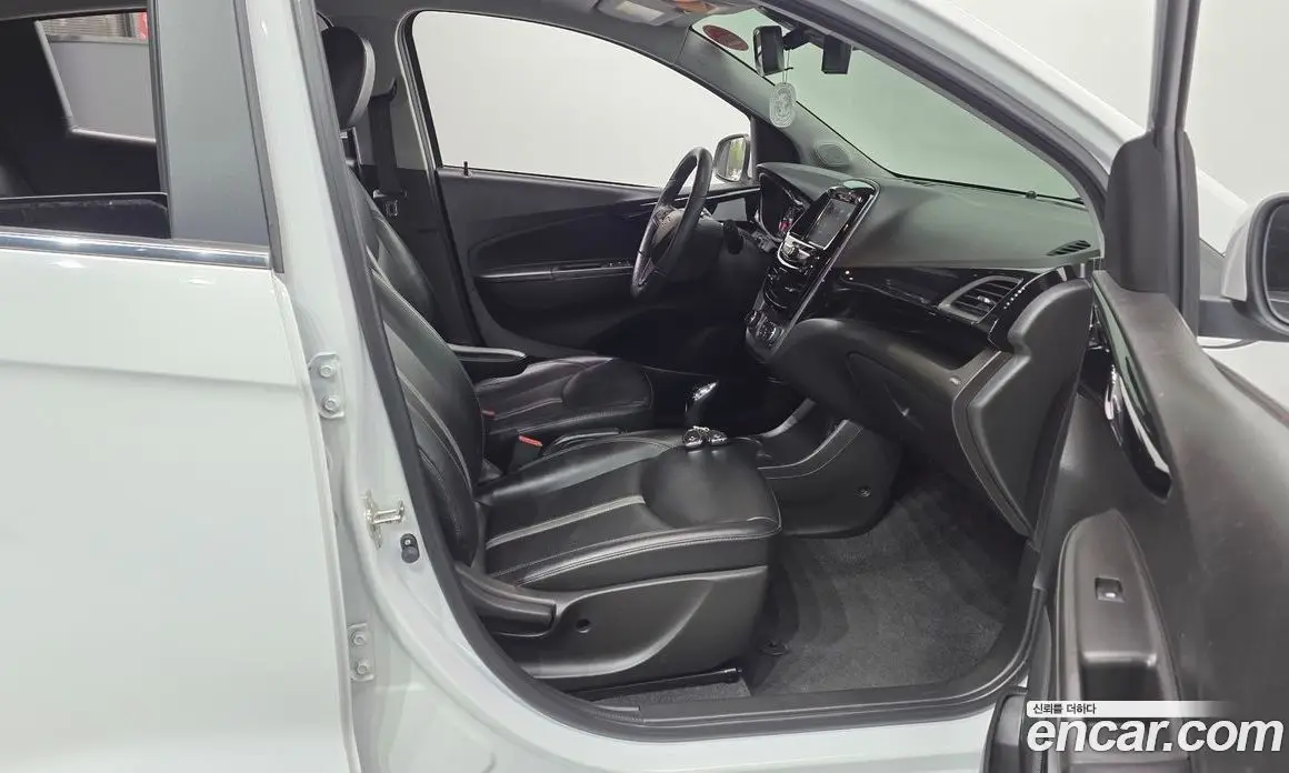 Chevrolet Spark 2018 1.0 автомат (гидро), фото 16