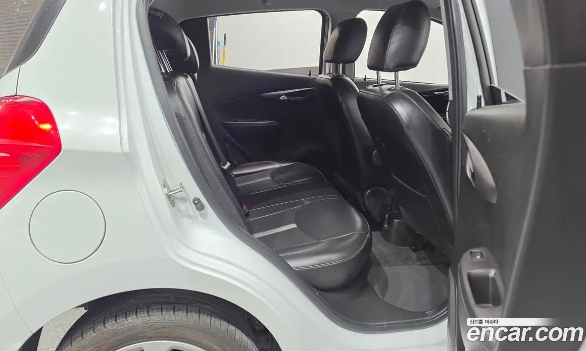 Chevrolet Spark 2018 1.0 автомат (гидро), фото 17