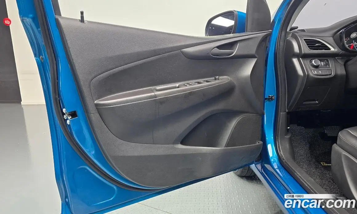 Chevrolet Spark 2019 1.0 автомат (гидро), фото 14