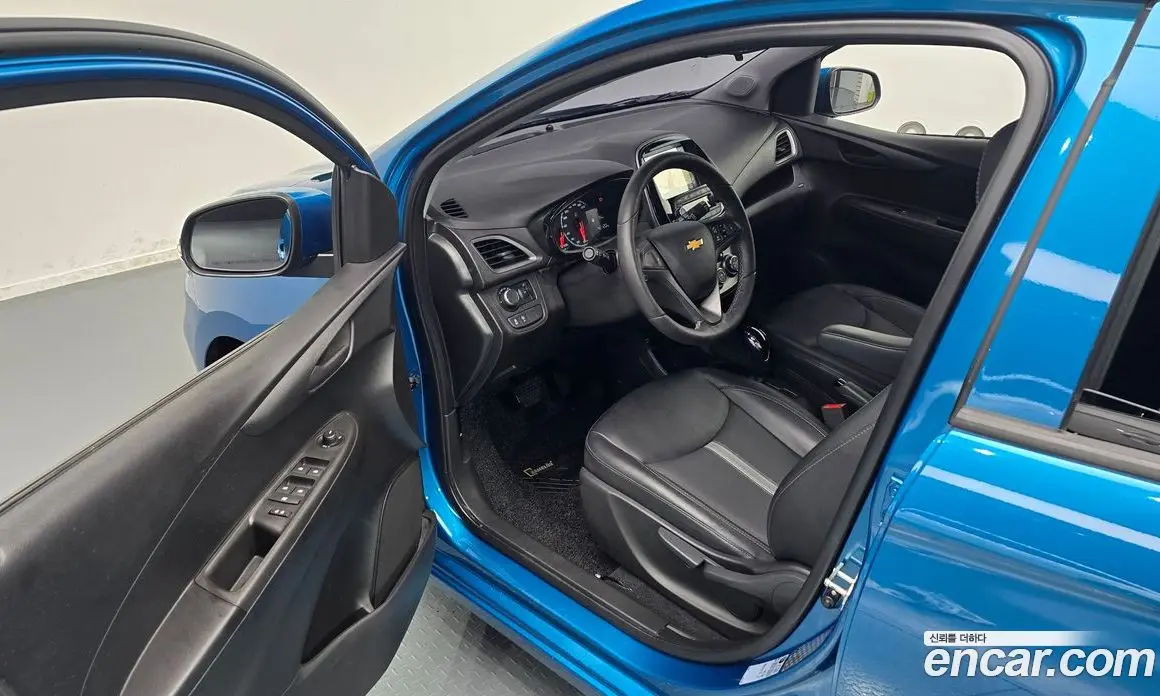 Chevrolet Spark 2019 1.0 автомат (гидро), фото 17