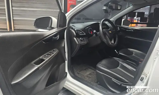 Chevrolet Spark 2019 1.0 автомат (гидро), миниатюра 10