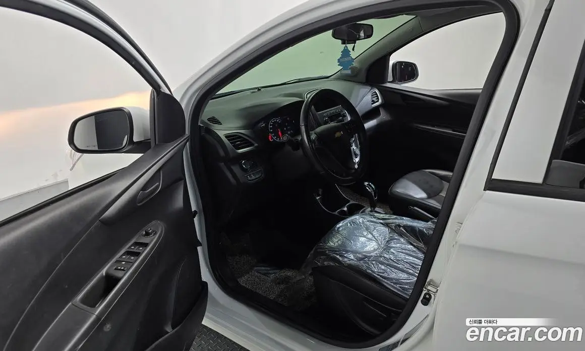 Chevrolet Spark 2020 1.0 автомат (гидро), фото 13