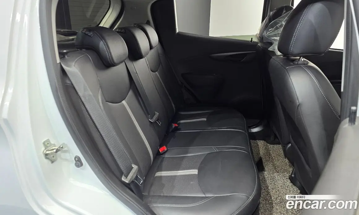 Chevrolet Spark 2020 1.0 автомат (гидро), фото 17
