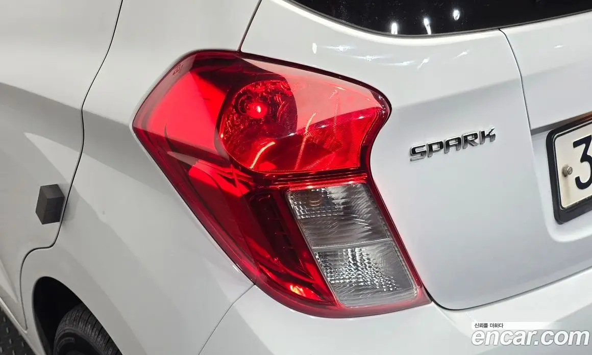 Chevrolet Spark 2020 1.0 автомат (гидро), фото 9