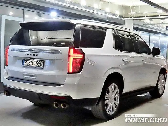 Chevrolet Tahoe 2022 6.2 автомат (гидро), миниатюра 4
