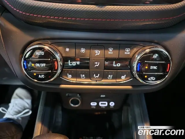 Chevrolet TrailBlazer 2022 1.3 автомат (гидро), миниатюра 8