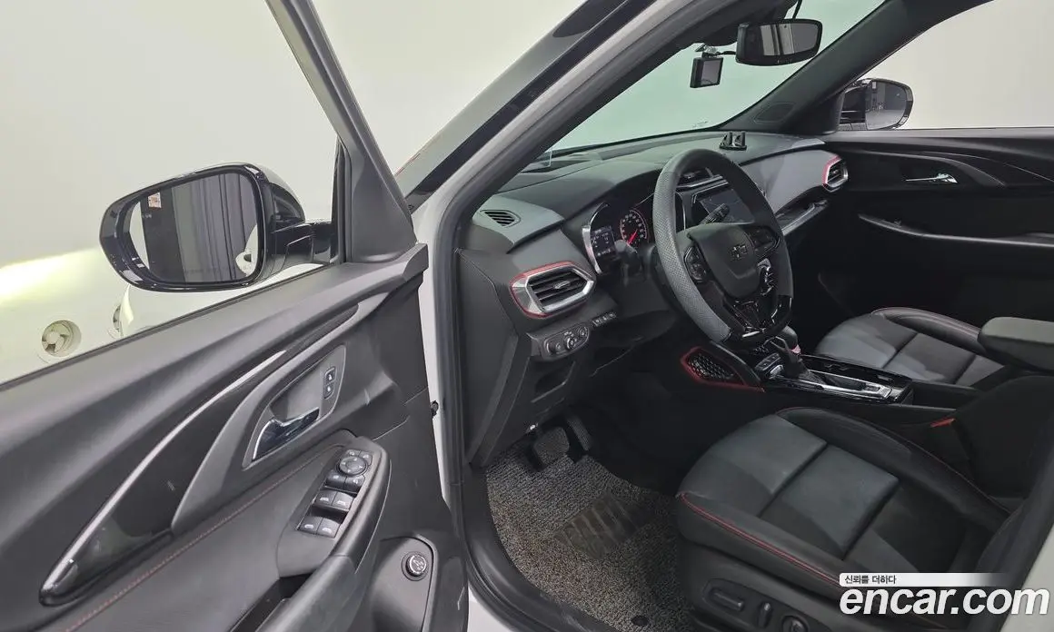 Chevrolet TrailBlazer 2023 1.3 автомат (гидро), фото 12