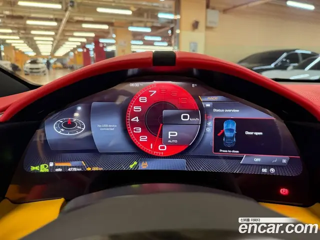 Ferrari Roma 2024 3.9 автомат (гидро), миниатюра 10