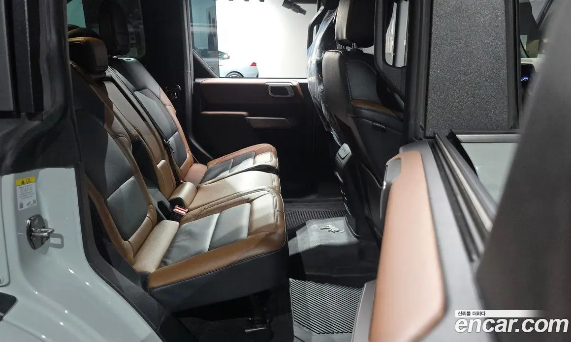 Ford Bronco 2023 2.7 автомат (гидро), фото 17