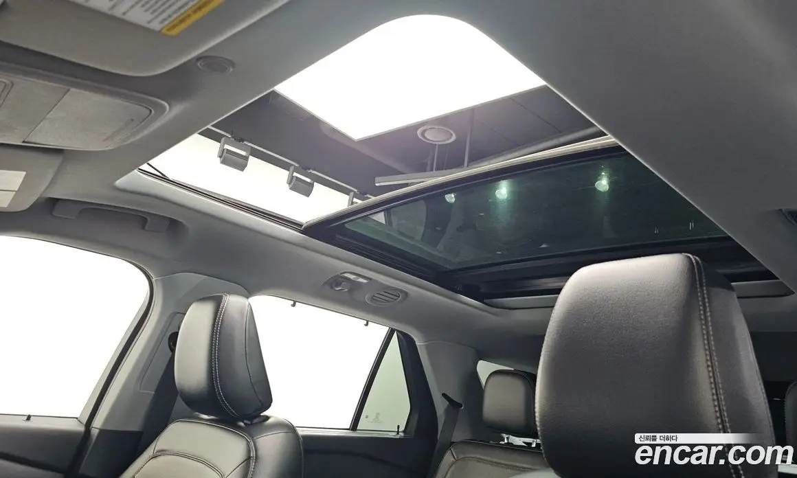 Ford Explorer 2022 2.3 автомат (гидро), фото 24