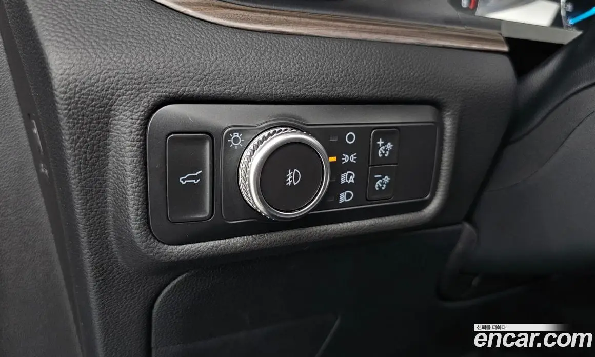 Ford Explorer 2022 2.3 автомат (гидро), фото 25