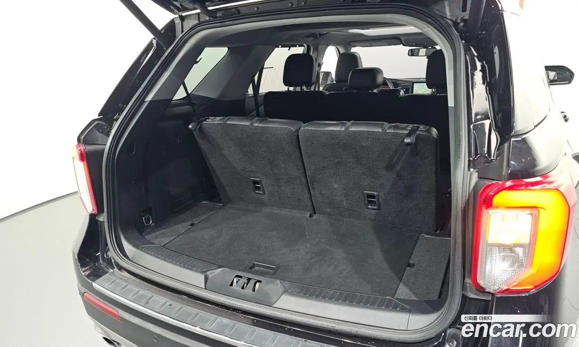Ford Explorer 2022 2.3 автомат (гидро), фото 28