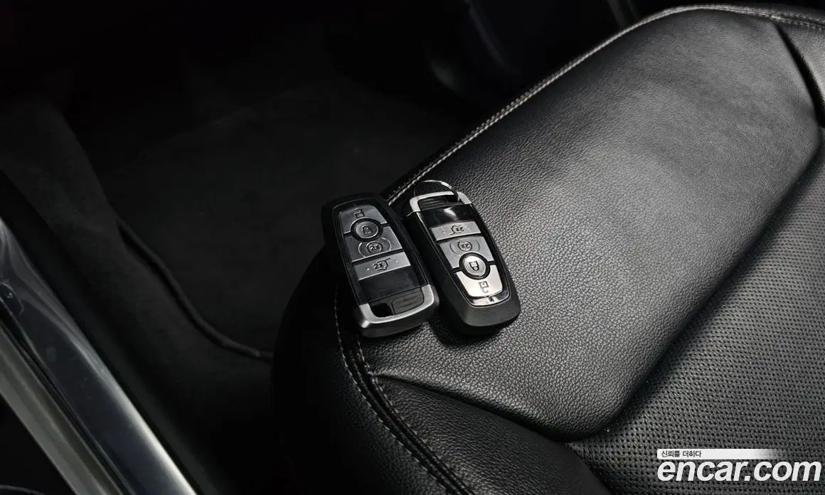 Ford Explorer 2022 2.3 автомат (гидро), фото 31