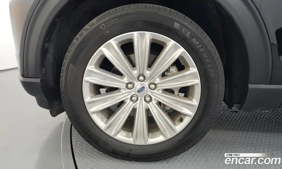 Ford Explorer 2022 2.3 автомат (гидро), фото 5