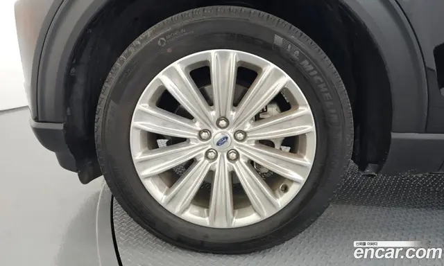 Ford Explorer 2022 2.3 автомат (гидро), миниатюра 5