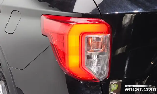Ford Explorer 2022 2.3 автомат (гидро), миниатюра 9