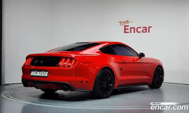 Ford Mustang 2015 2.3 автомат (гидро), миниатюра 2