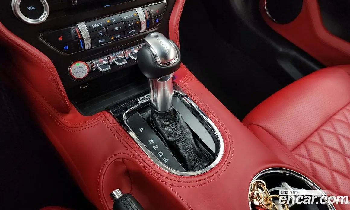 Ford Mustang 2015 2.3 автомат (гидро), фото 9