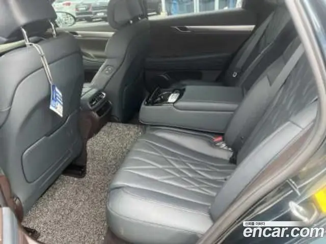 Genesis G80 2022 3.5 автомат (гидро), миниатюра 3