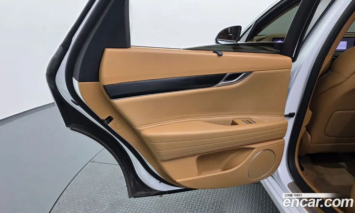 Genesis G80 2024 2.5 автомат (гидро), фото 15