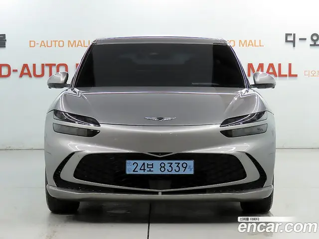 Genesis GV60 2022 0.1 автомат (гидро), миниатюра 2