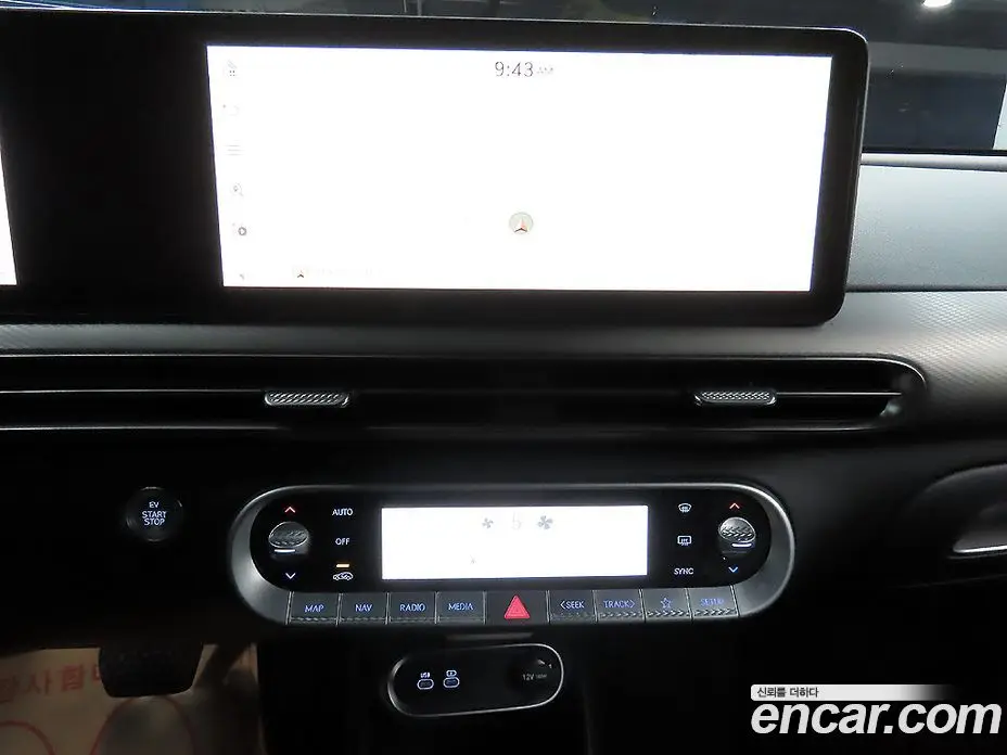 Genesis GV60 2022 0.1 автомат (гидро), фото 11