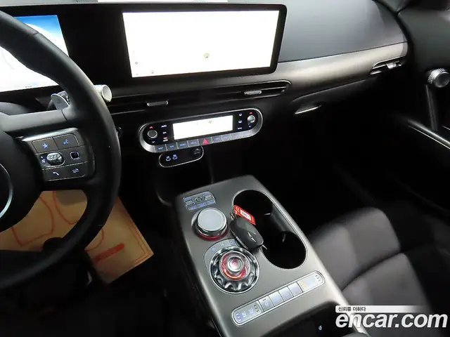 Genesis GV60 2022 0.1 автомат (гидро), миниатюра 10