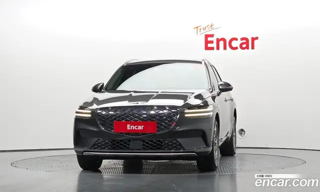 Genesis GV70 2022 0.1 автомат (гидро), миниатюра 3