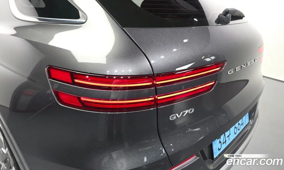 Genesis GV70 2022 0.1 автомат (гидро), фото 9