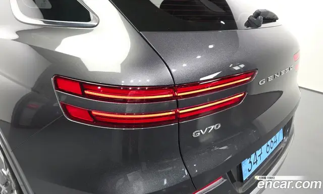 Genesis GV70 2022 0.1 автомат (гидро), миниатюра 9