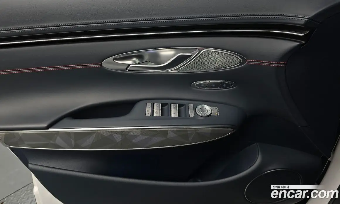 Genesis GV70 2022 2.5 автомат (гидро), фото 13