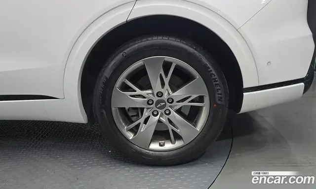 Genesis GV70 2022 2.5 автомат (гидро), миниатюра 6