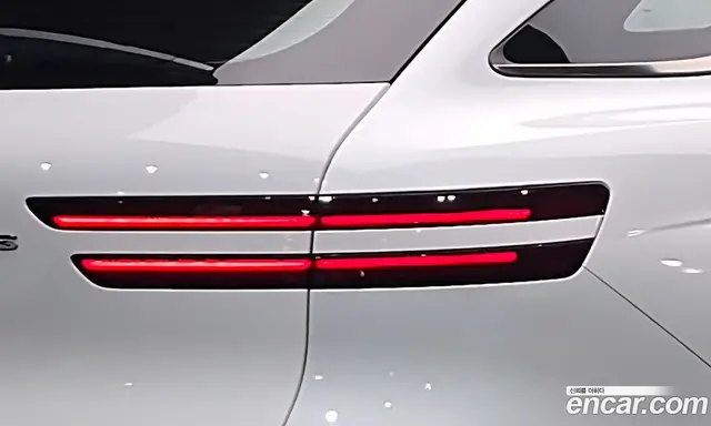 Genesis GV70 2022 2.5 автомат (гидро), миниатюра 8