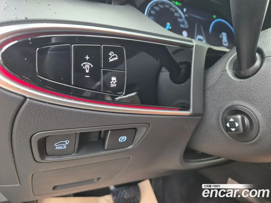 Genesis GV70 2022 0.1 автомат (гидро), фото 16